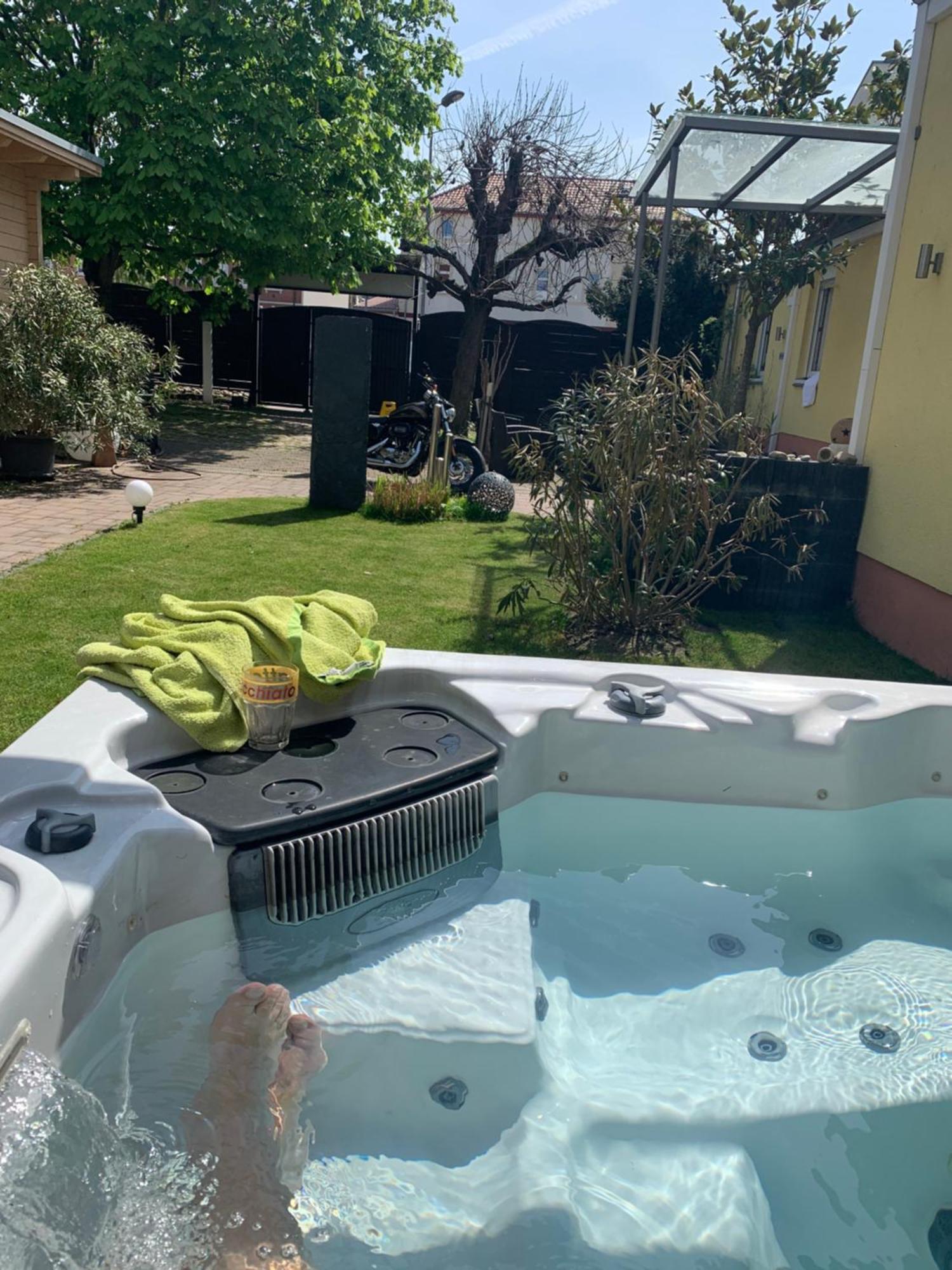 Hotel Schuetzenhof Spa Garden Buerstadt Exterior photo